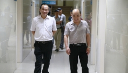遵义市第五人民医院代表团一行来我院参观交流