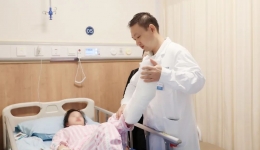 运动不慎致跟腱断裂.....莫慌！微创解决麻烦