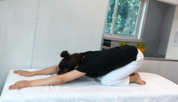 久坐不动最危险！快试试这些简单又有效的康复训练方法！