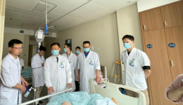 藏在《街头偶遇记》里的“感恩有你”