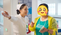 用实践坚定青春之“志” 以奉献实现服务之“愿” ——北京积水潭医院贵州医院开展青年志愿者导诊服务活动