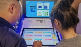 北京积水潭医院贵州医院正式启用医保自助服务一体机