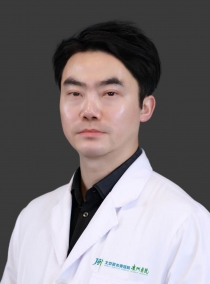 洪潇